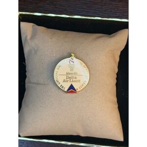 Vintage Delta Air Lines 1996 Atlanta Olympic Games Official Airline Pin Gold